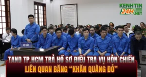 Hỗn Chiến Liên Quan Băng Khăn Quàng Đỏ