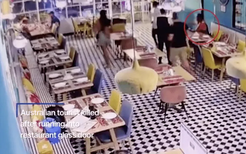 Hành vị của khách Australia