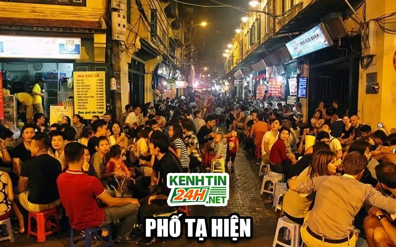 Phố Tạ Hiện