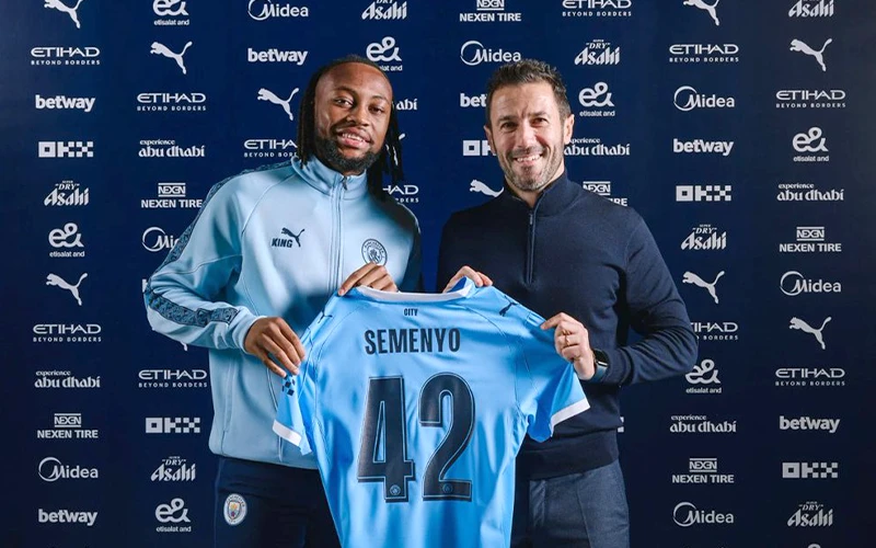 Semenyo gia nhập Man City