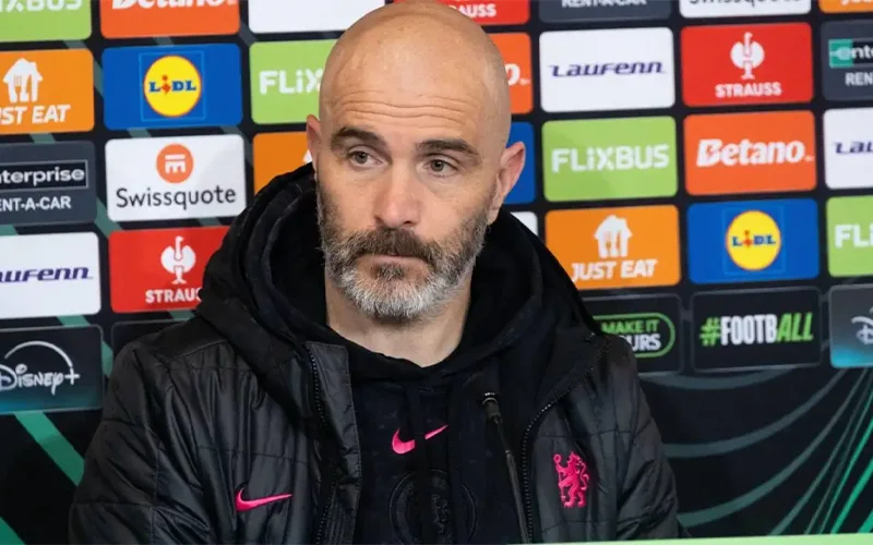 Cuộc Khủng Hoảng Giữa Mùa