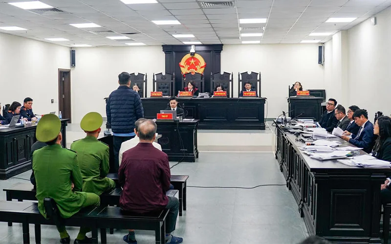 Diễn biến phiên xử