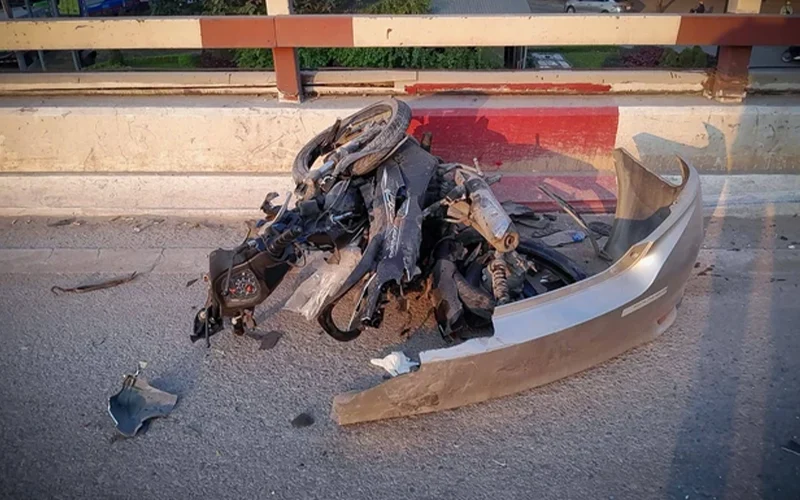 Tai Nạn Giao Thông Nghiêm Trọng Tại Cầu Vượt Vọng Hà Nội