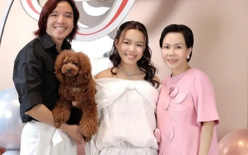 Hành trình vượt qua khó khăn nghệ sĩ Việt Hương