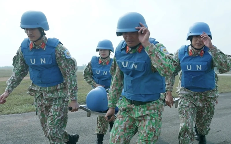 Hành Trình Cảm Động Của Người Lính