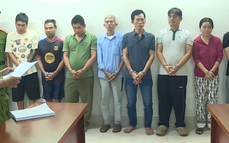 Số Tiền Chiếm Đoạt và Hệ Lụy Xã Hội
