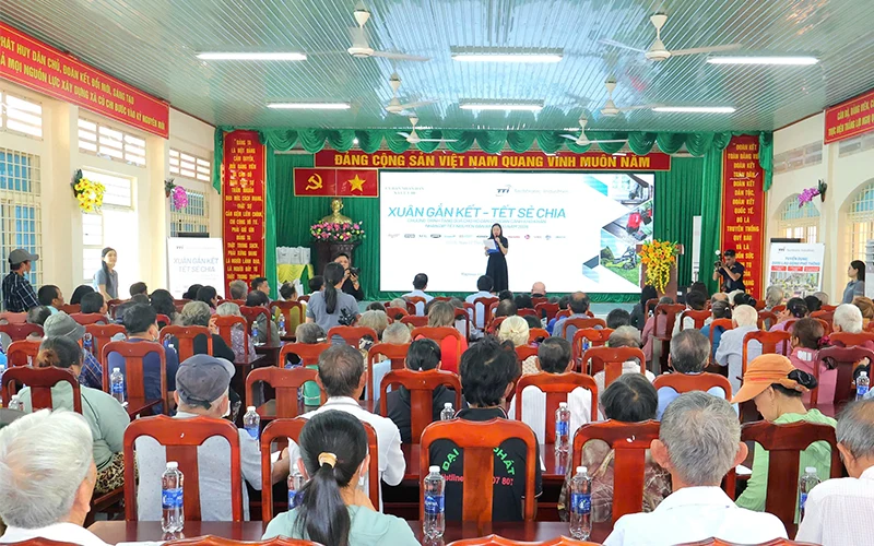 Xây dựng cộng đồng đoàn kết