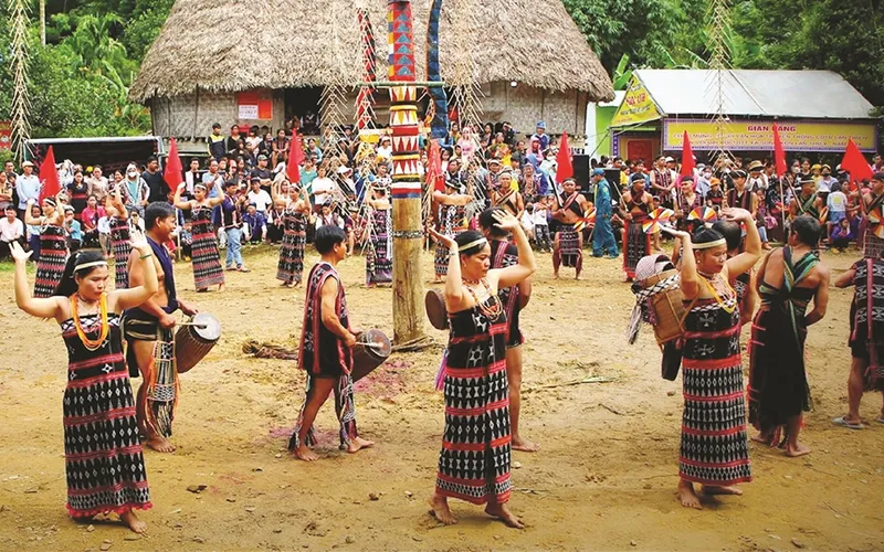 Bảo tồn văn hóa và an ninh cộng đồng