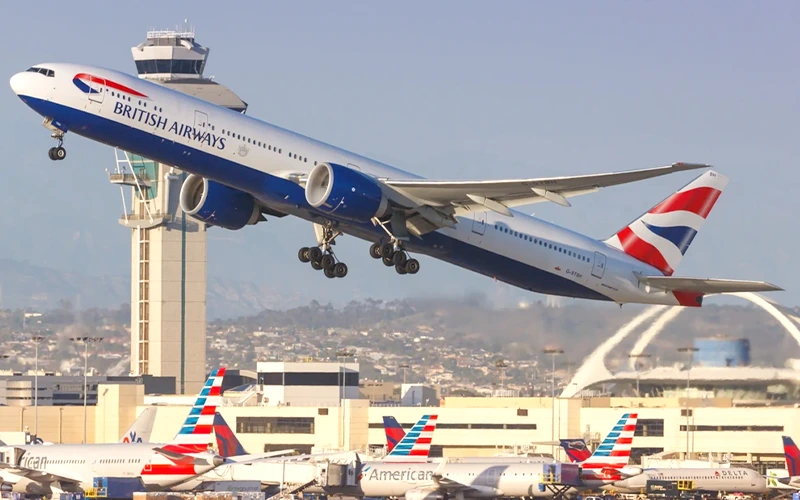 Điều Tra Nội Bộ Được Mở Ra