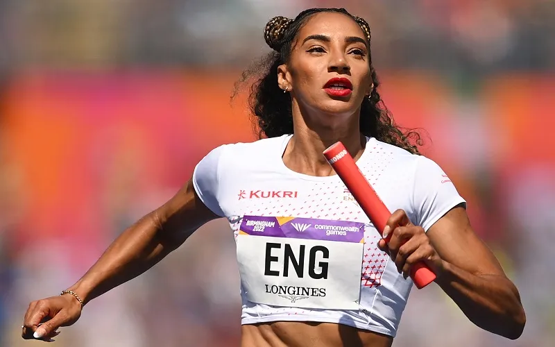 Khởi đầu bất ngờ