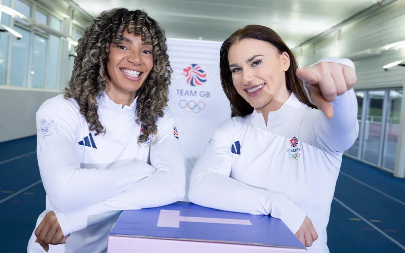 Lời mời bất ngờ