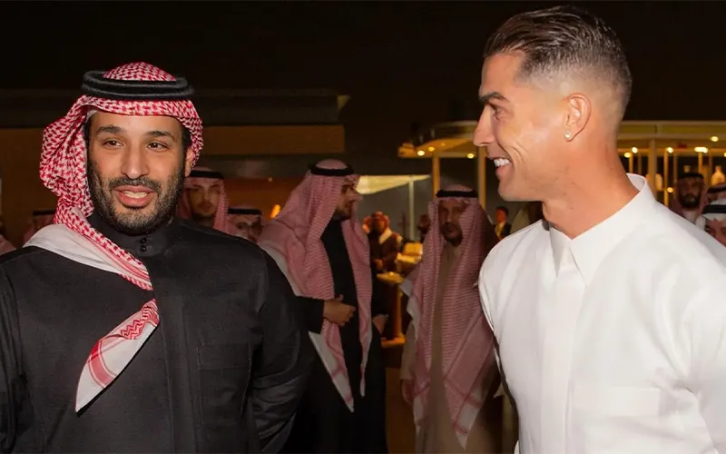 Quan Hệ Với Lãnh Đạo Almeria