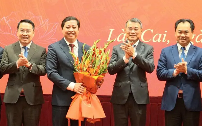 Tân Bí thư bày tỏ lòng biết ơn