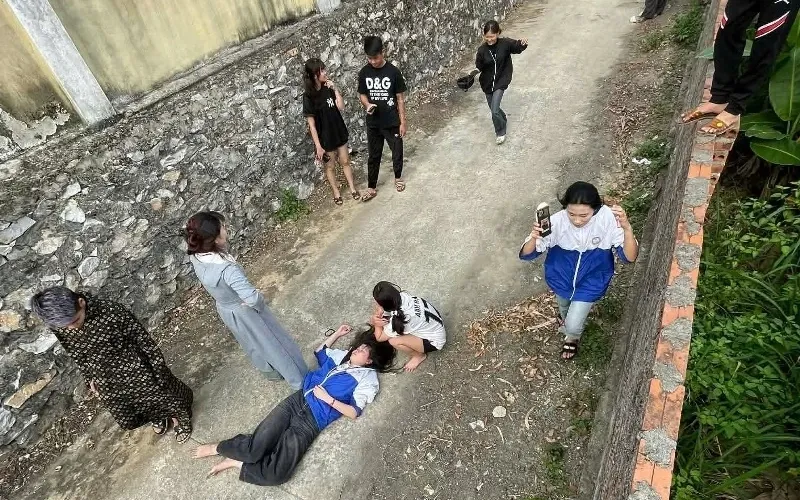 Phản ứng từ cơ quan chức năng