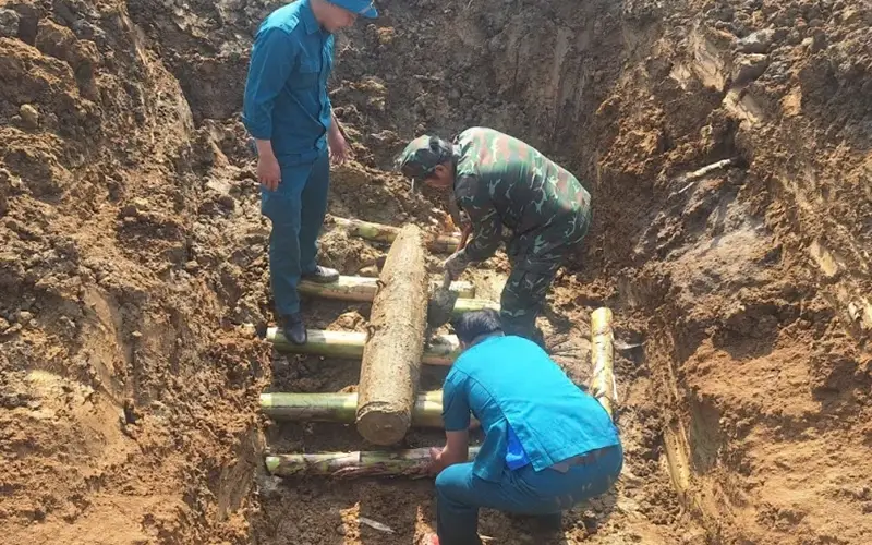 Phát hiện bom dưới lòng đất