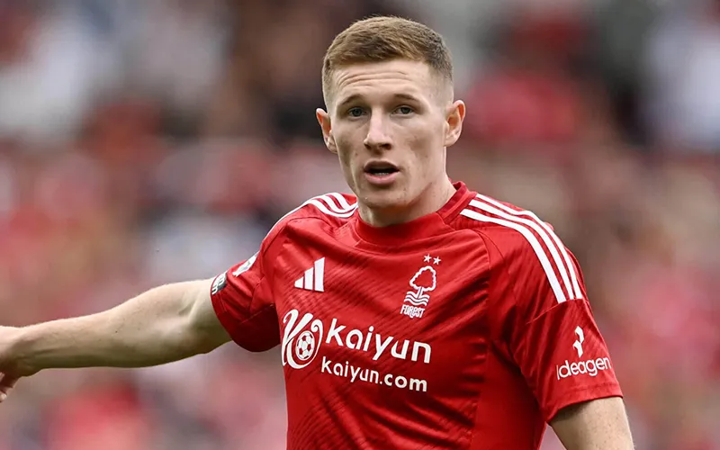 Tình Hình Chuyển Nhượng