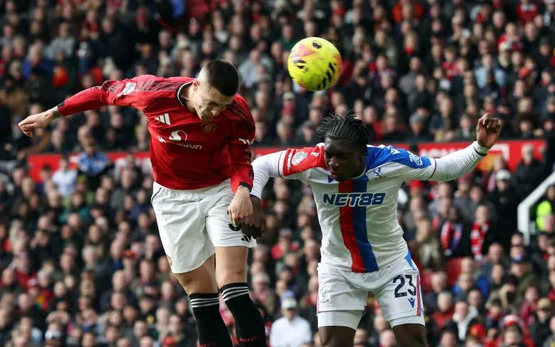 Tình Hình Ngột Ngạt Trong Hiệp Một