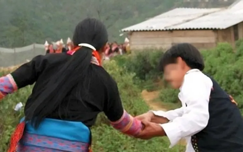 Tình trạng “bắt vợ” vẫn còn tồn tại