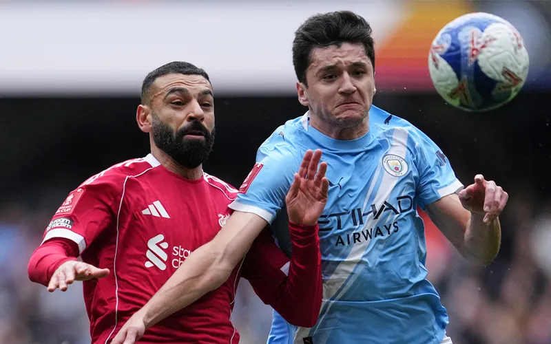 Khó khăn chồng chất cho Liverpool