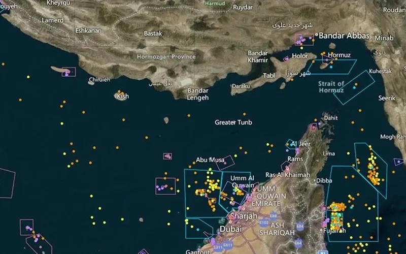 Lưu Thông An Toàn Qua Eo Biển Hormuz